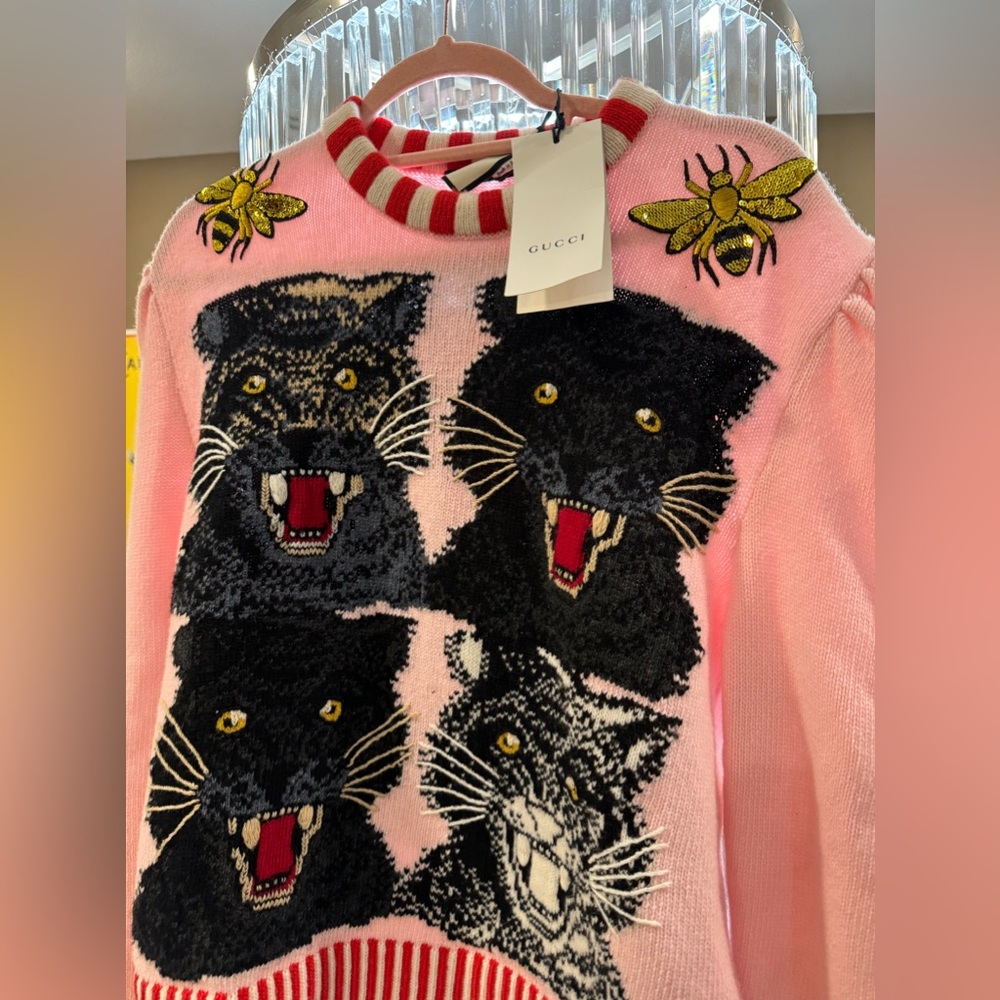 Nwt Gucci angry tiger sweater